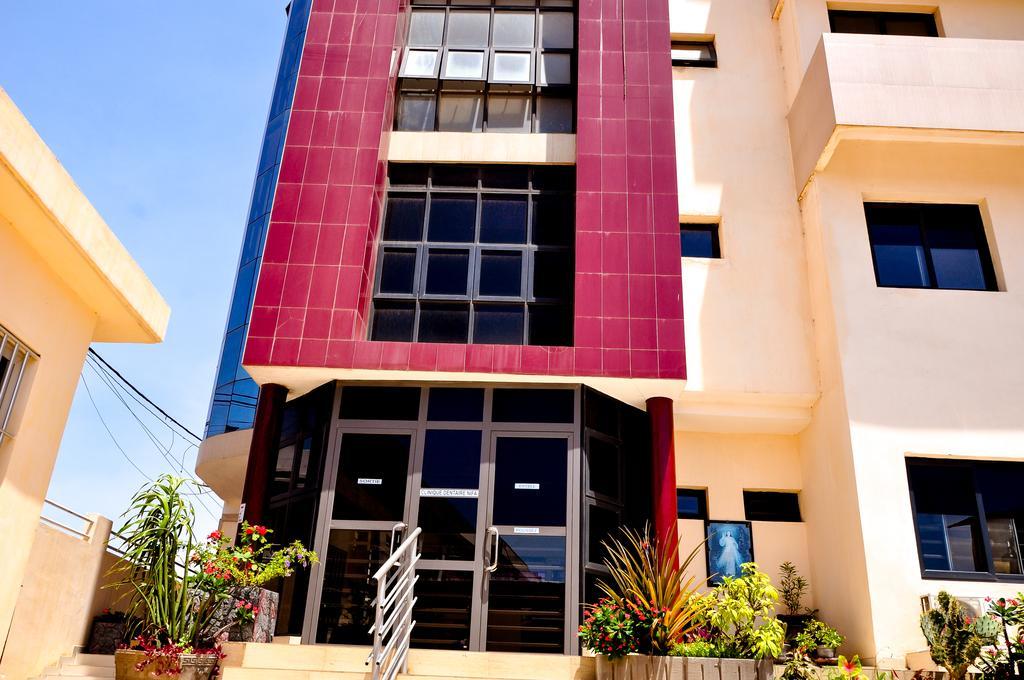 Guest House Lumen Lomé Exterior photo